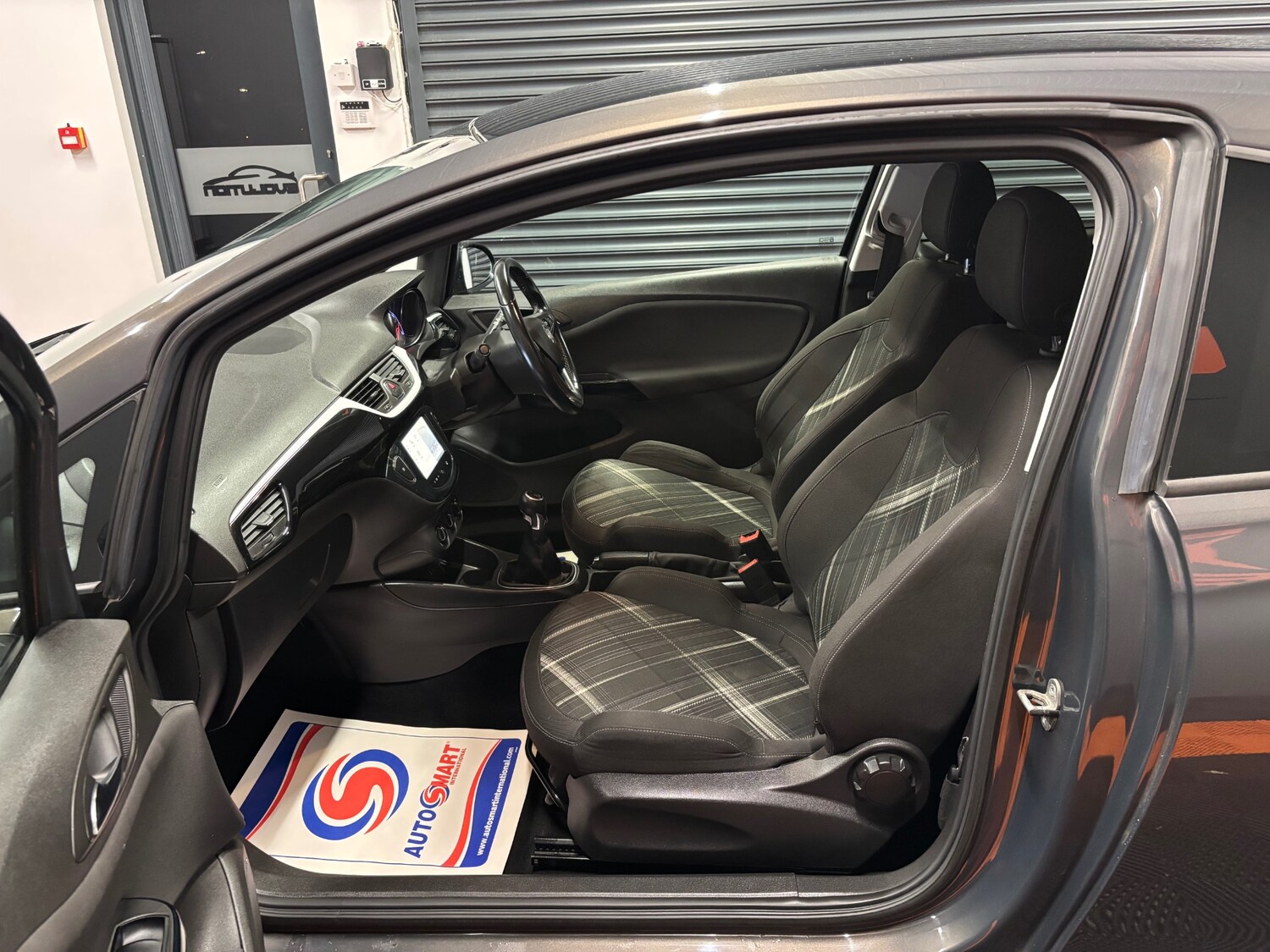 Used Vauxhall Corsa 2015 for sale - 77495736: Photo 62