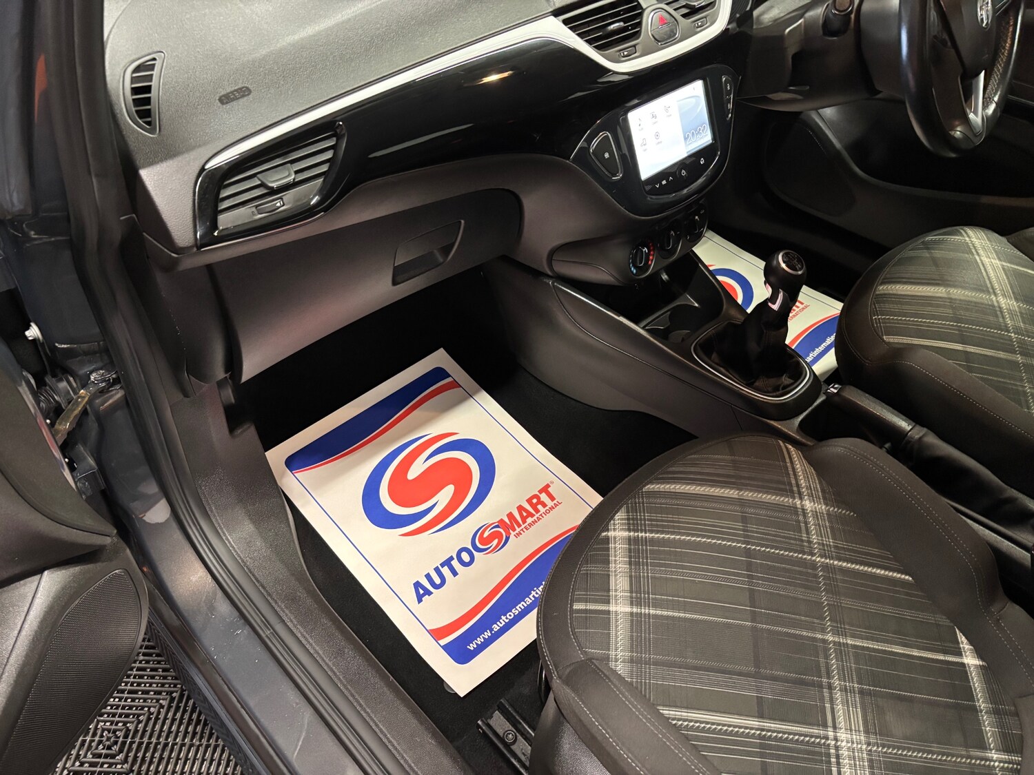 Used Vauxhall Corsa 2015 for sale - 77495736: Photo 63