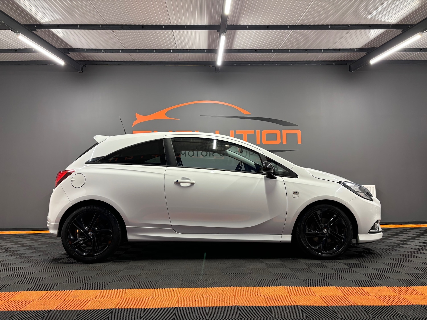 Used Vauxhall Corsa 2016 for sale - 77837349: Photo 11