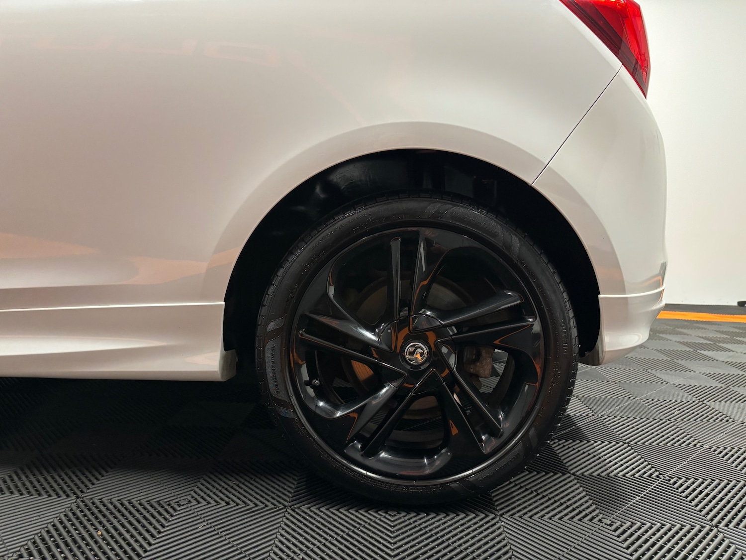 Used Vauxhall Corsa 2016 for sale - 77837349: Photo 43