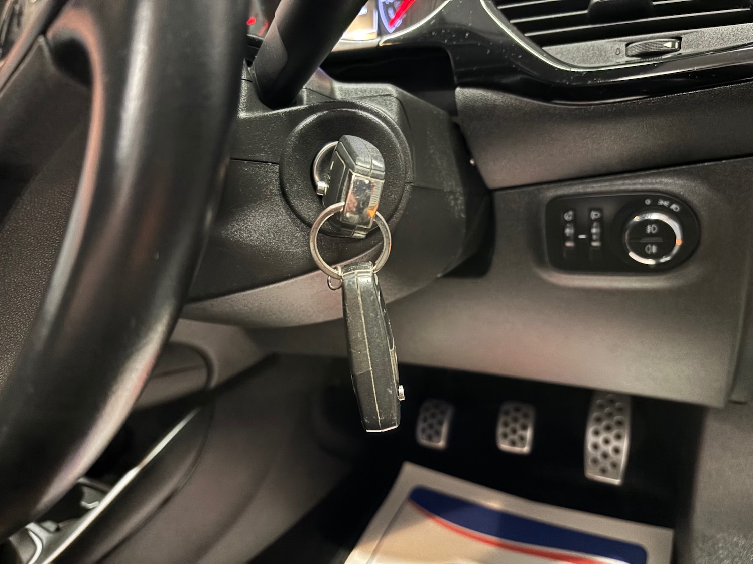 Used Vauxhall Corsa 2016 for sale - 77837349: Photo 51