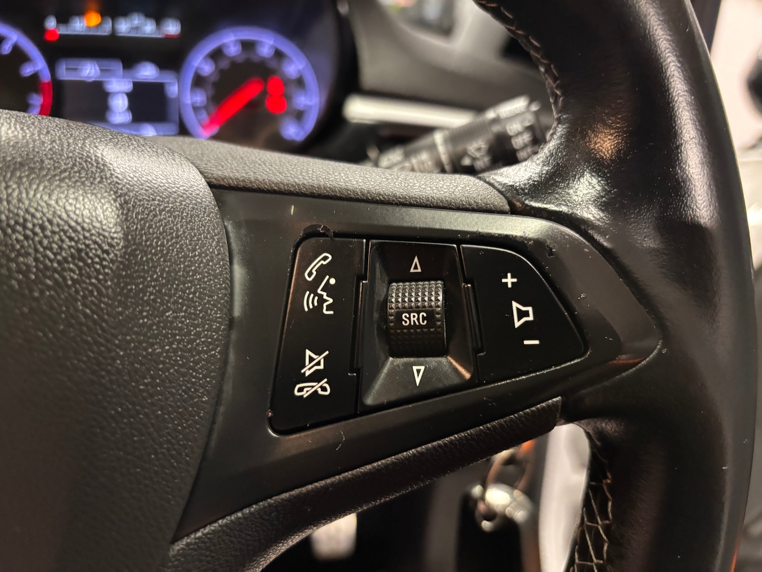 Used Vauxhall Corsa 2016 for sale - 77837349: Photo 61