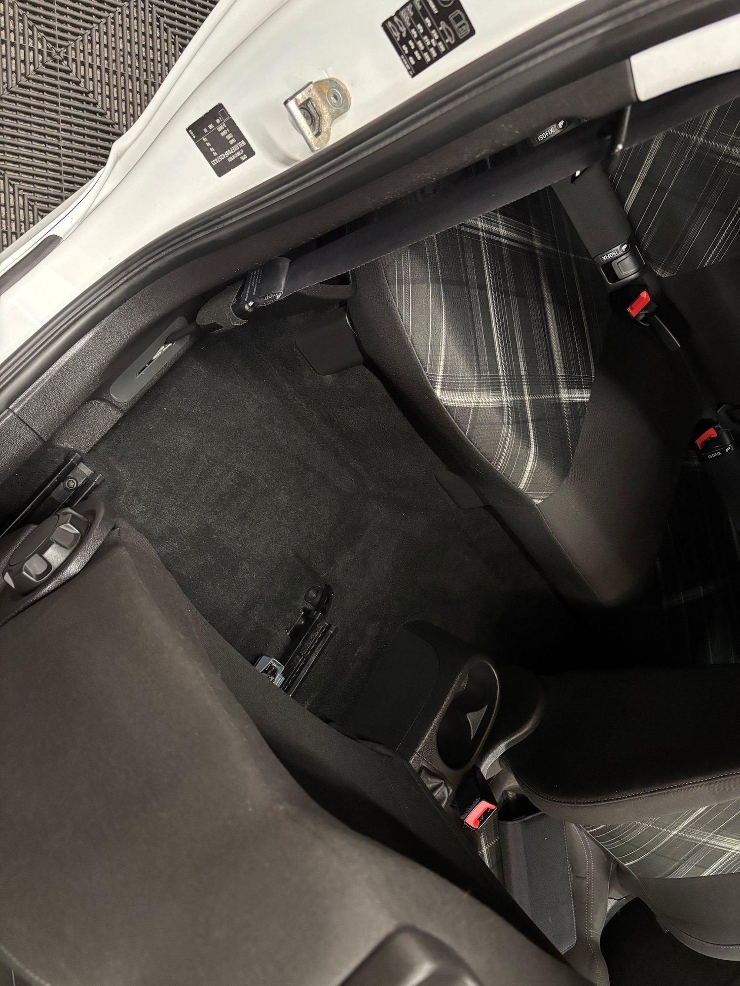 Used Vauxhall Corsa 2016 for sale - 77837349: Photo 65