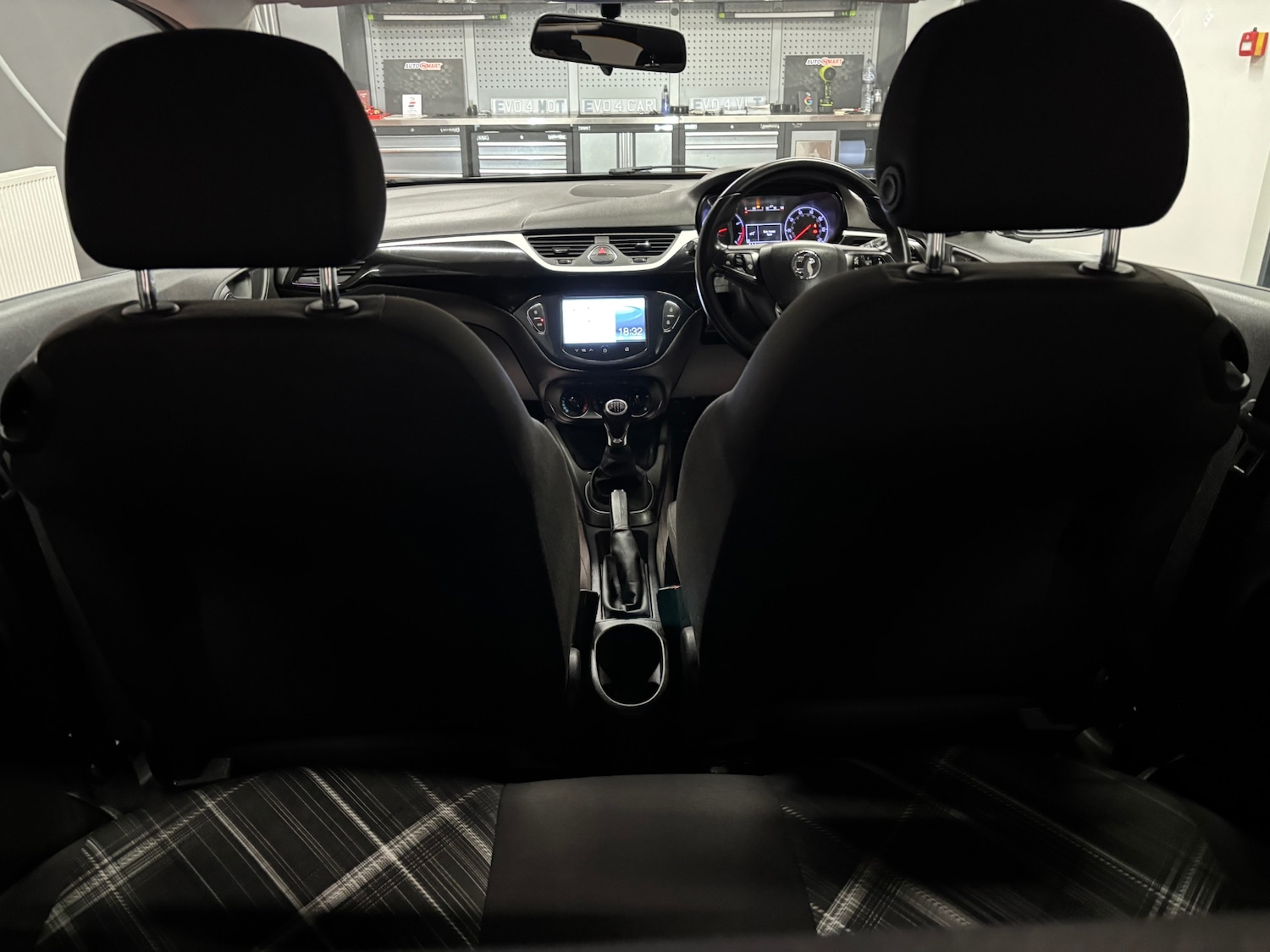 Used Vauxhall Corsa 2016 for sale - 77837349: Photo 75