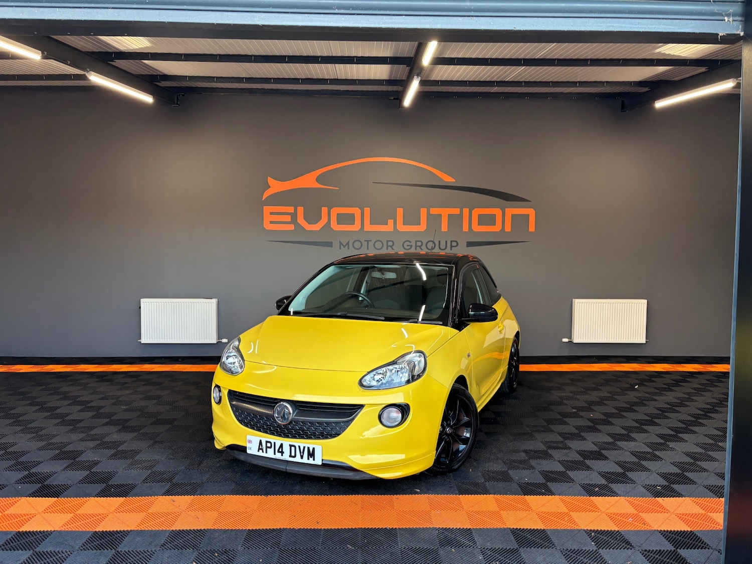 Used Vauxhall ADAM 2014 for sale - 75946551: Photo 1