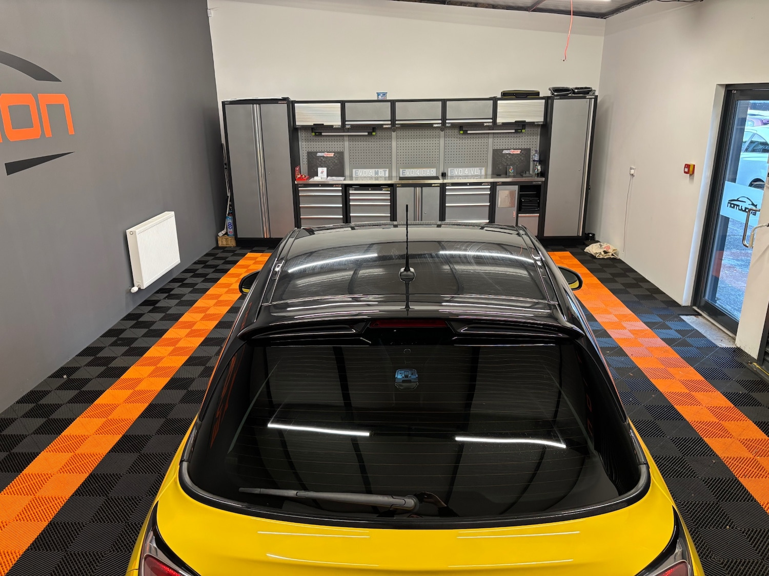 Used Vauxhall ADAM 2014 for sale - 75946551: Photo 22