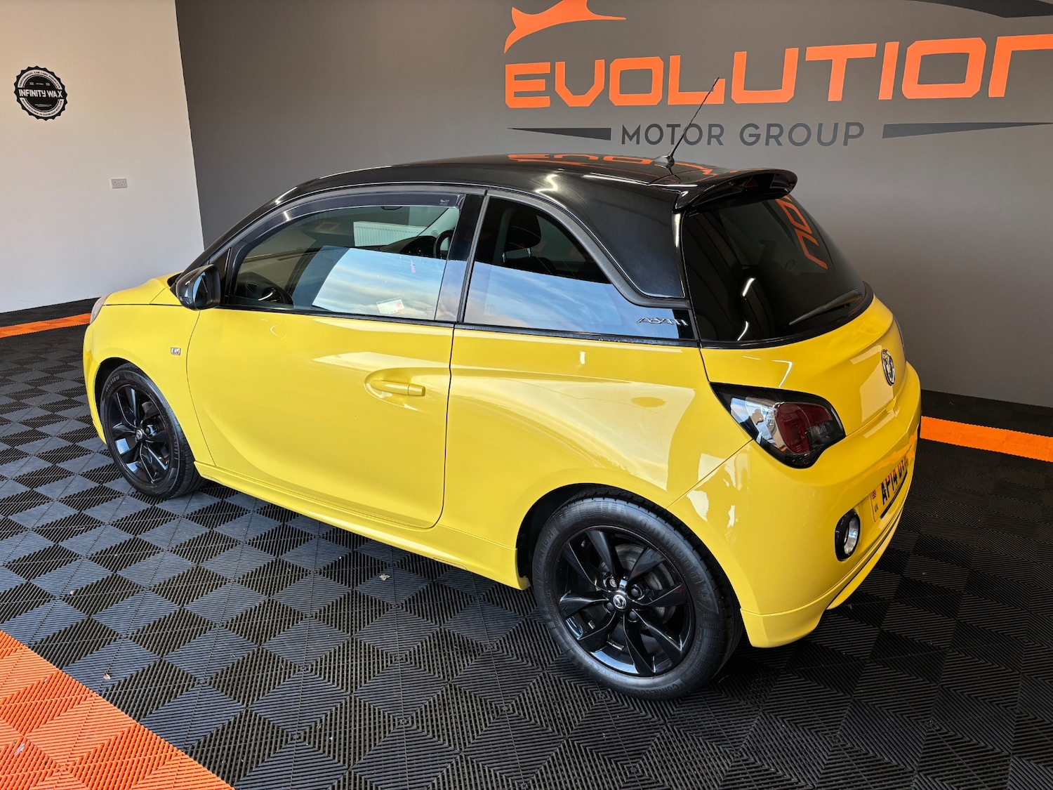 Used Vauxhall ADAM 2014 for sale - 75946551: Photo 3