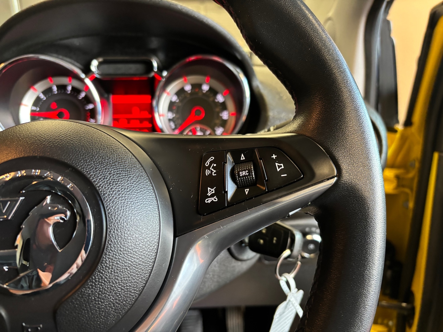 Used Vauxhall ADAM 2014 for sale - 75946551: Photo 42