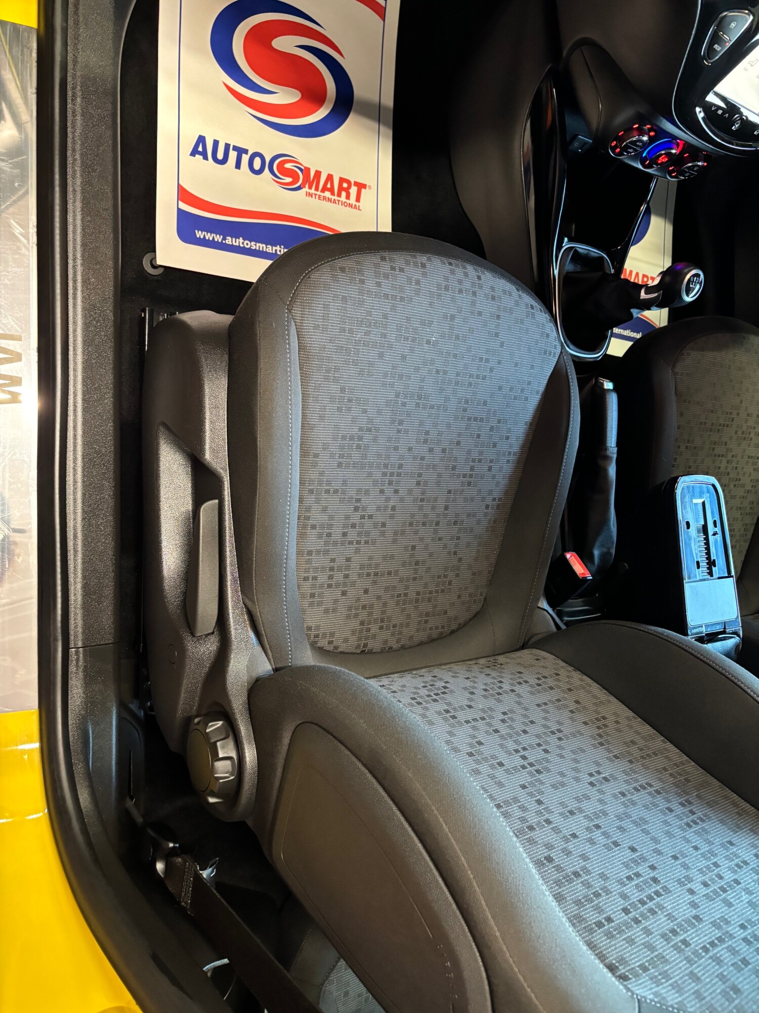 Used Vauxhall ADAM 2014 for sale - 75946551: Photo 60