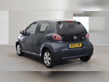 Used Toyota AYGO 2011 for sale - 79532126: Photo