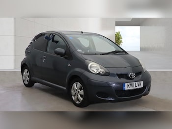 Used Toyota AYGO 2011 for sale - 79532126: Photo