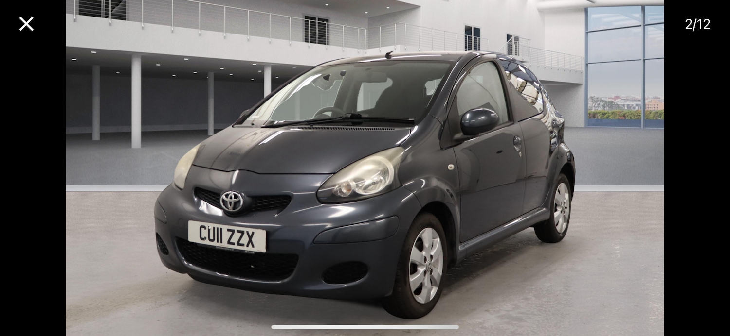 Used Toyota AYGO 2011 for sale - 76120433: Photo 1