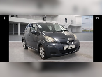 Used Toyota AYGO 2011 for sale - 76120433: Photo 4