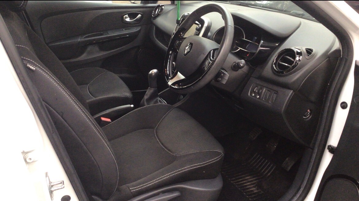 Used Renault Clio 2015 for sale - 77823514: Photo 9
