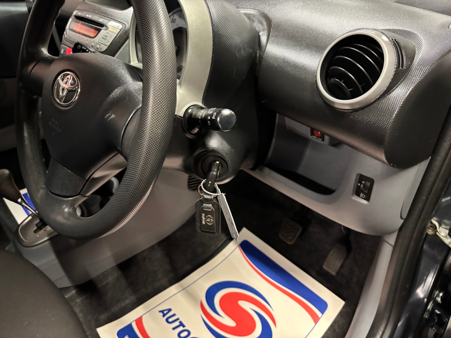 Used Toyota AYGO 2006 for sale - 76273418: Photo 42