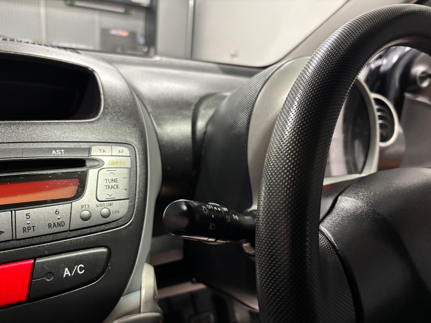 Used Toyota AYGO 2006 for sale - 76273418: Photo 49