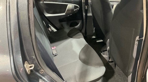 Used Toyota AYGO 2006 for sale - 76273418: Photo 7