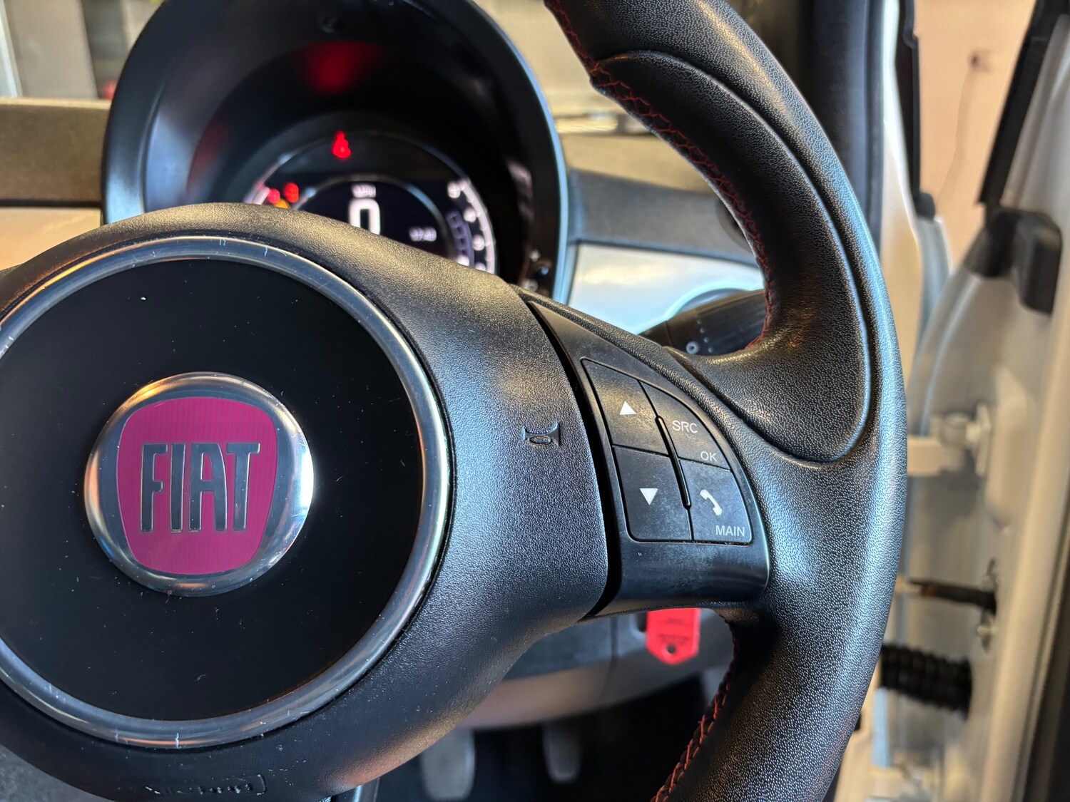 Used Fiat 500 2015 for sale - 76097697: Photo 47