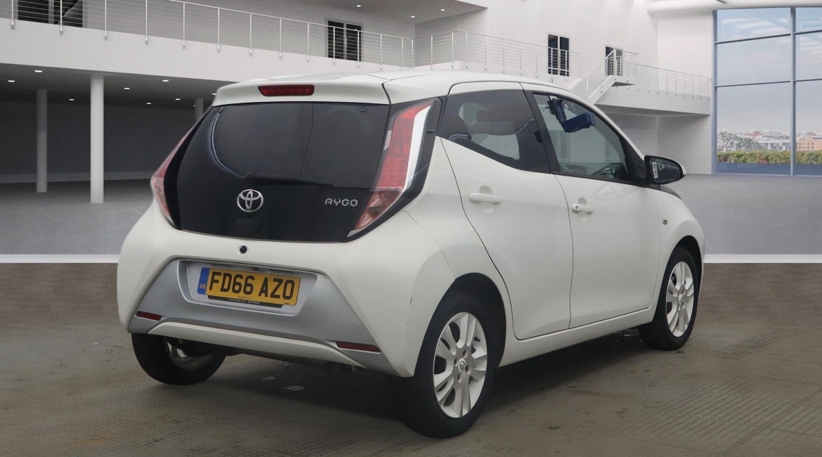 Used Toyota AYGO 2016 for sale - 77168746: Photo 3
