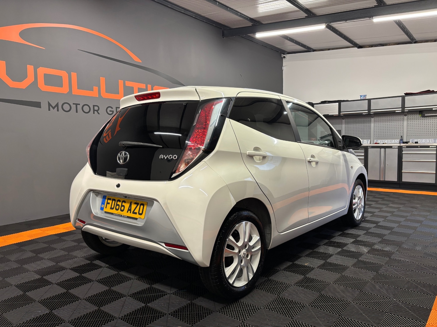 Used Toyota AYGO 2016 for sale - 77168746: Photo 32