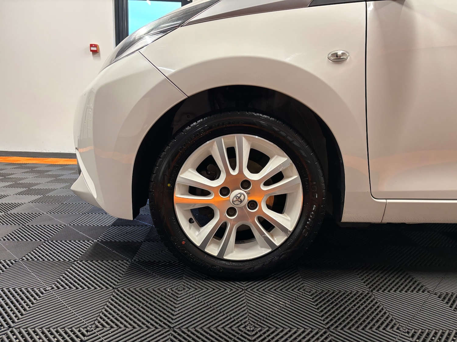 Used Toyota AYGO 2016 for sale - 77168746: Photo 38