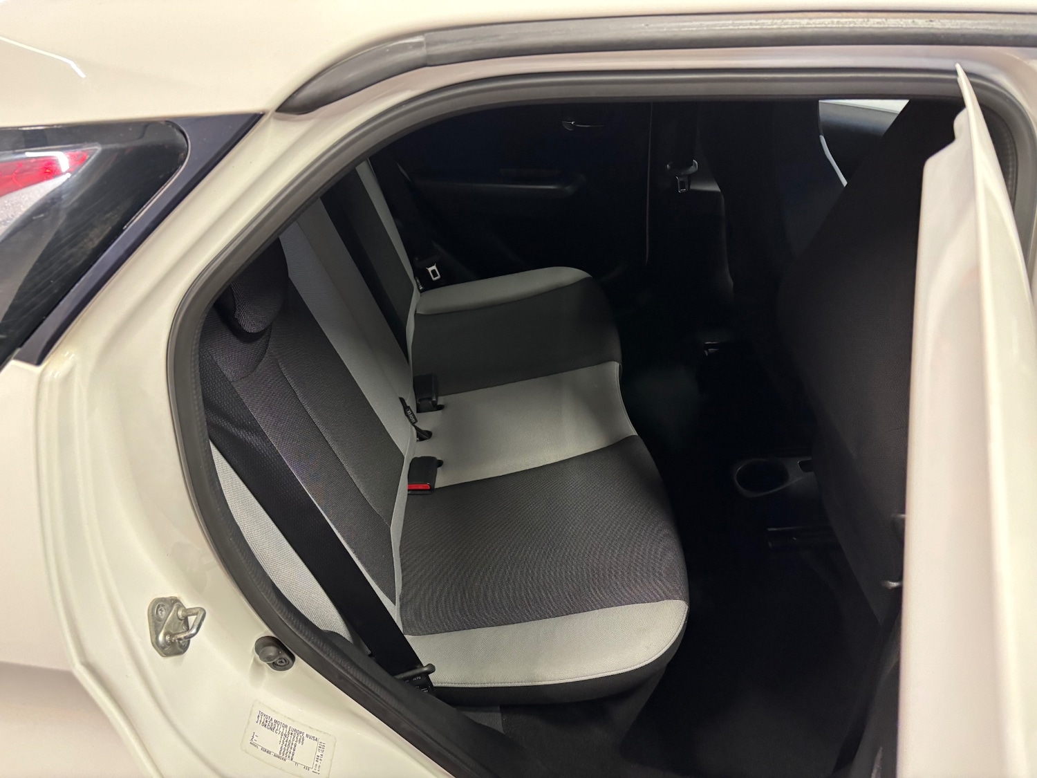 Used Toyota AYGO 2016 for sale - 77168746: Photo 53