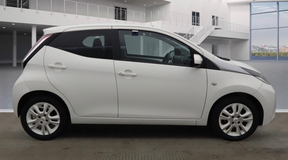Used Toyota AYGO 2016 for sale - 77168746: Photo 6