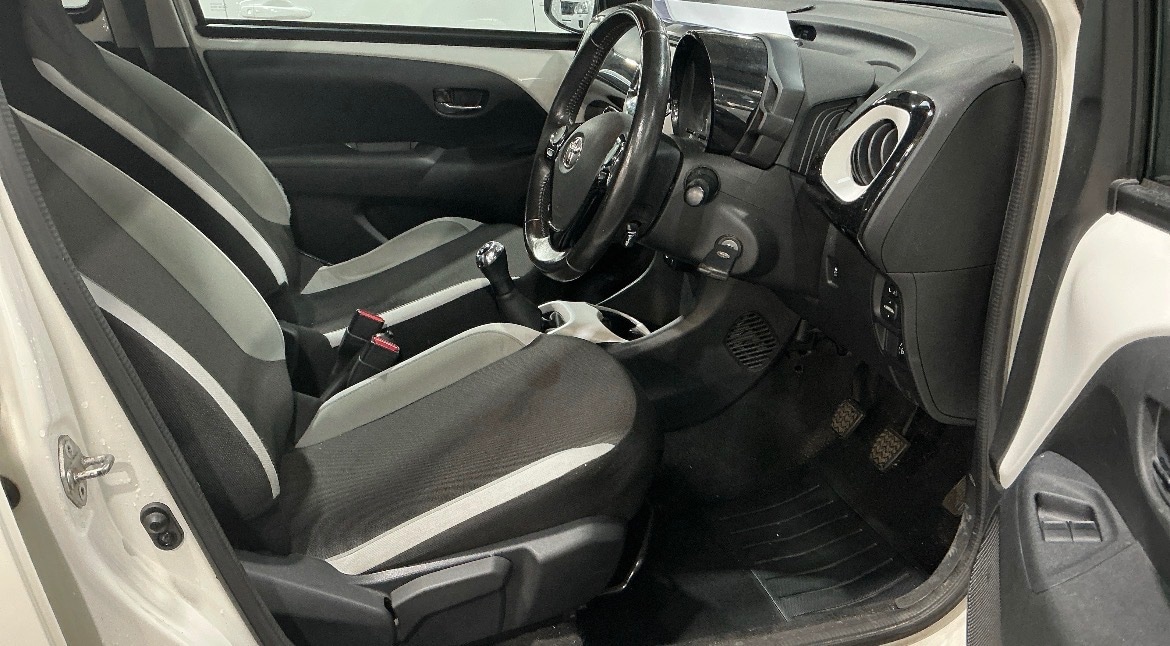 Used Toyota AYGO 2016 for sale - 77168746: Photo 8