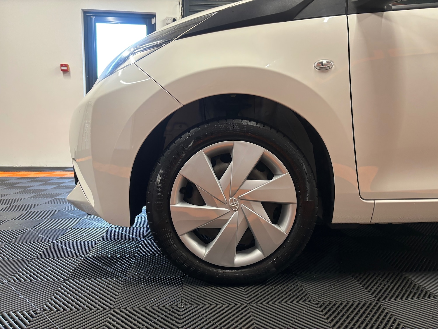 Used Toyota AYGO 2017 for sale - 77168714: Photo 34