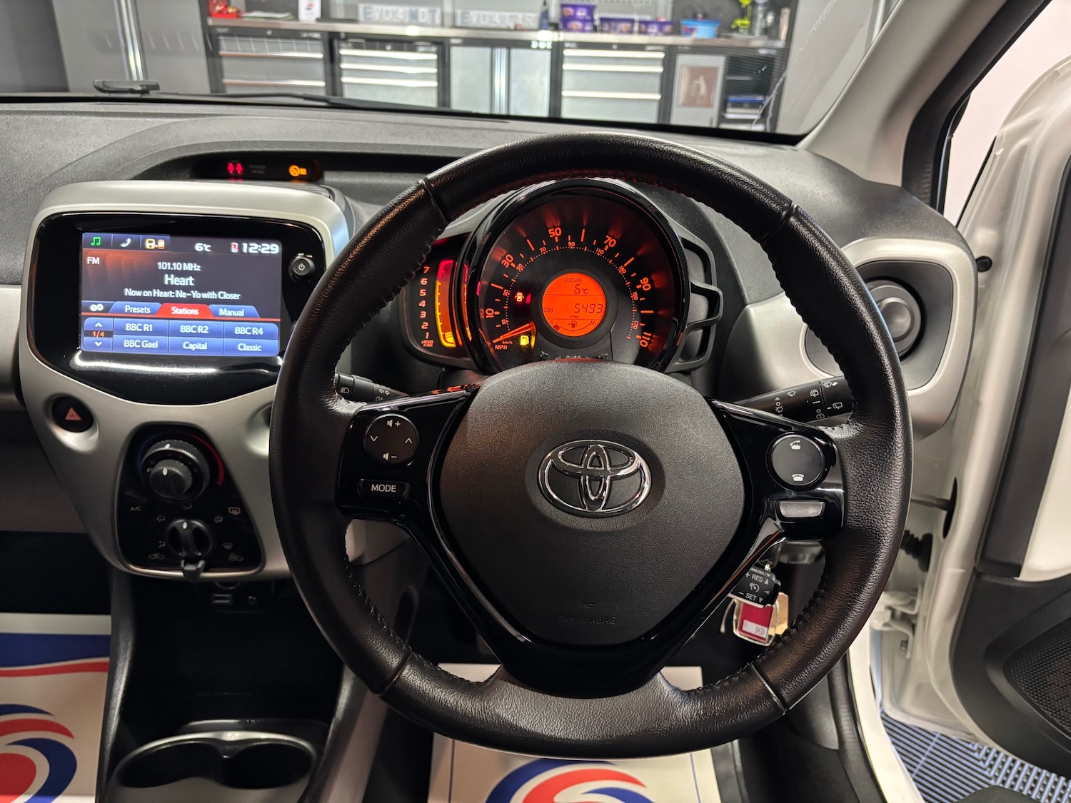 Used Toyota AYGO 2017 for sale - 77168714: Photo 43