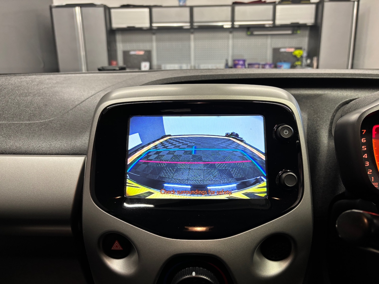 Used Toyota AYGO 2017 for sale - 77168714: Photo 47