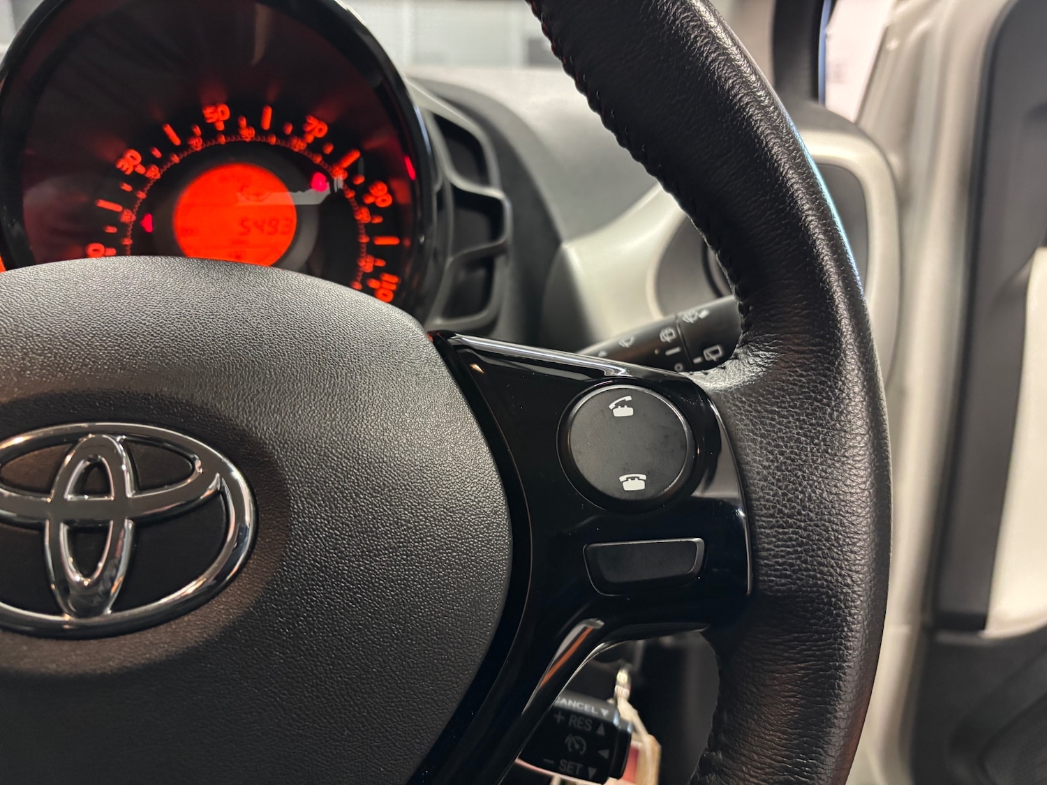 Used Toyota AYGO 2017 for sale - 77168714: Photo 53