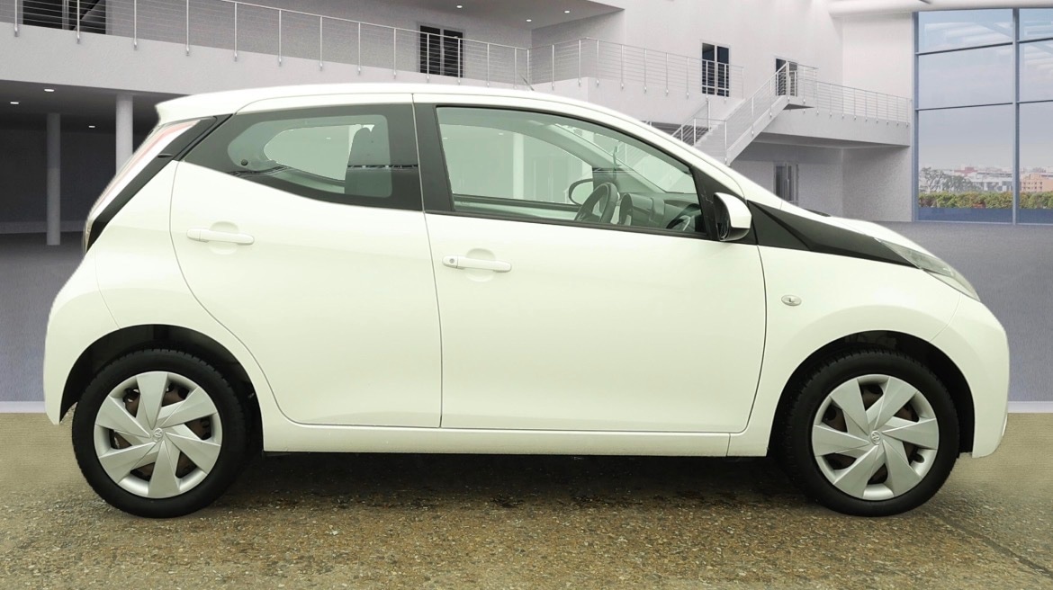 Used Toyota AYGO 2017 for sale - 77168714: Photo 6