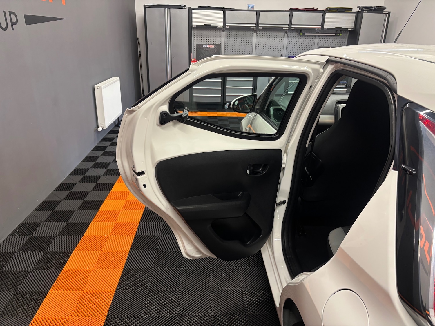 Used Toyota AYGO 2017 for sale - 77168714: Photo 69