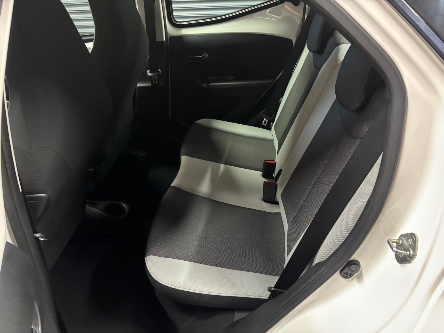 Used Toyota AYGO 2017 for sale - 77168714: Photo 71