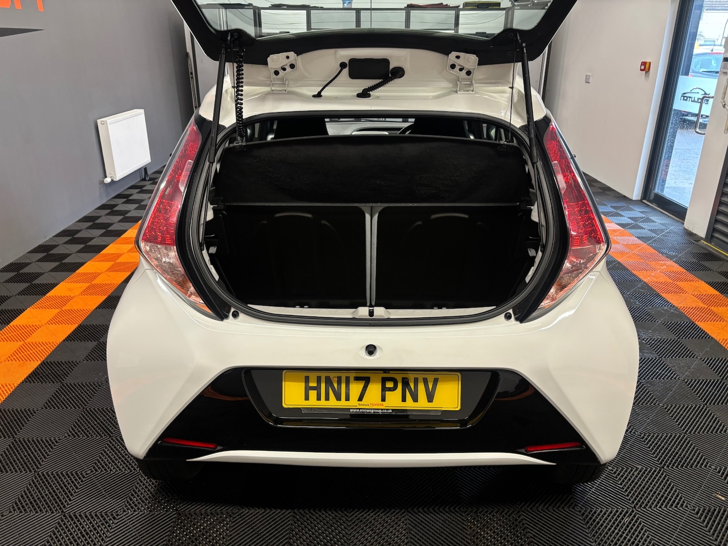 Used Toyota AYGO 2017 for sale - 77168714: Photo 75