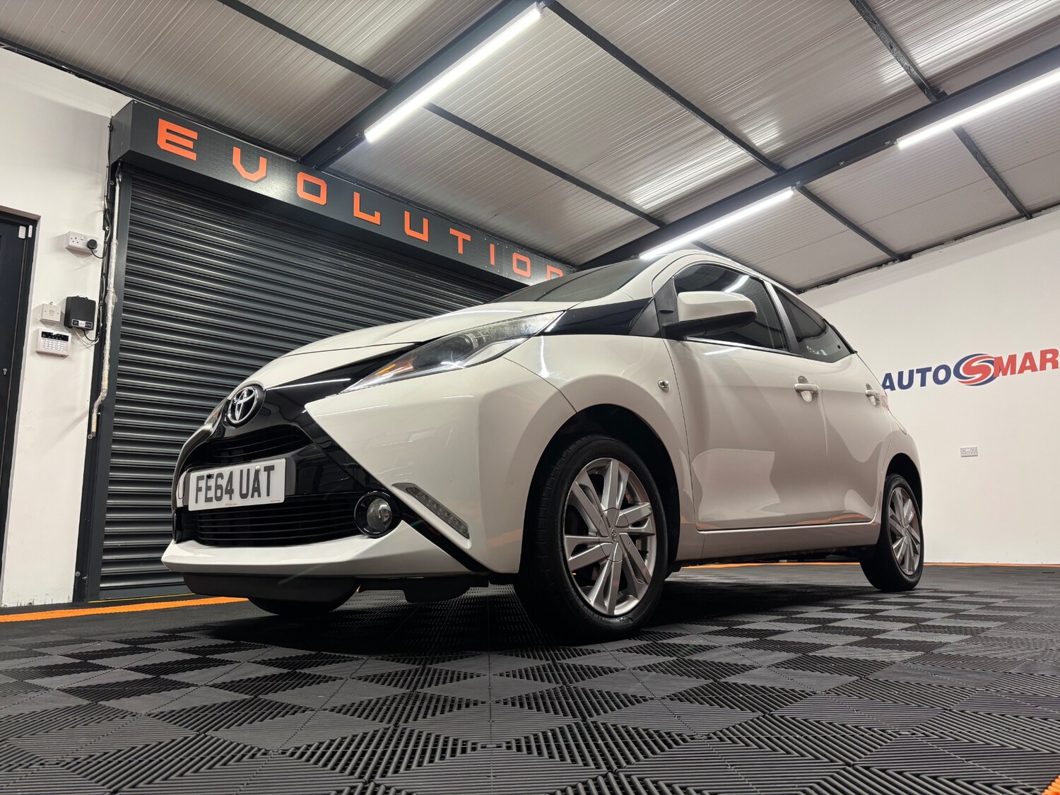 Used Toyota AYGO 2014 for sale - 76198775: Photo 20