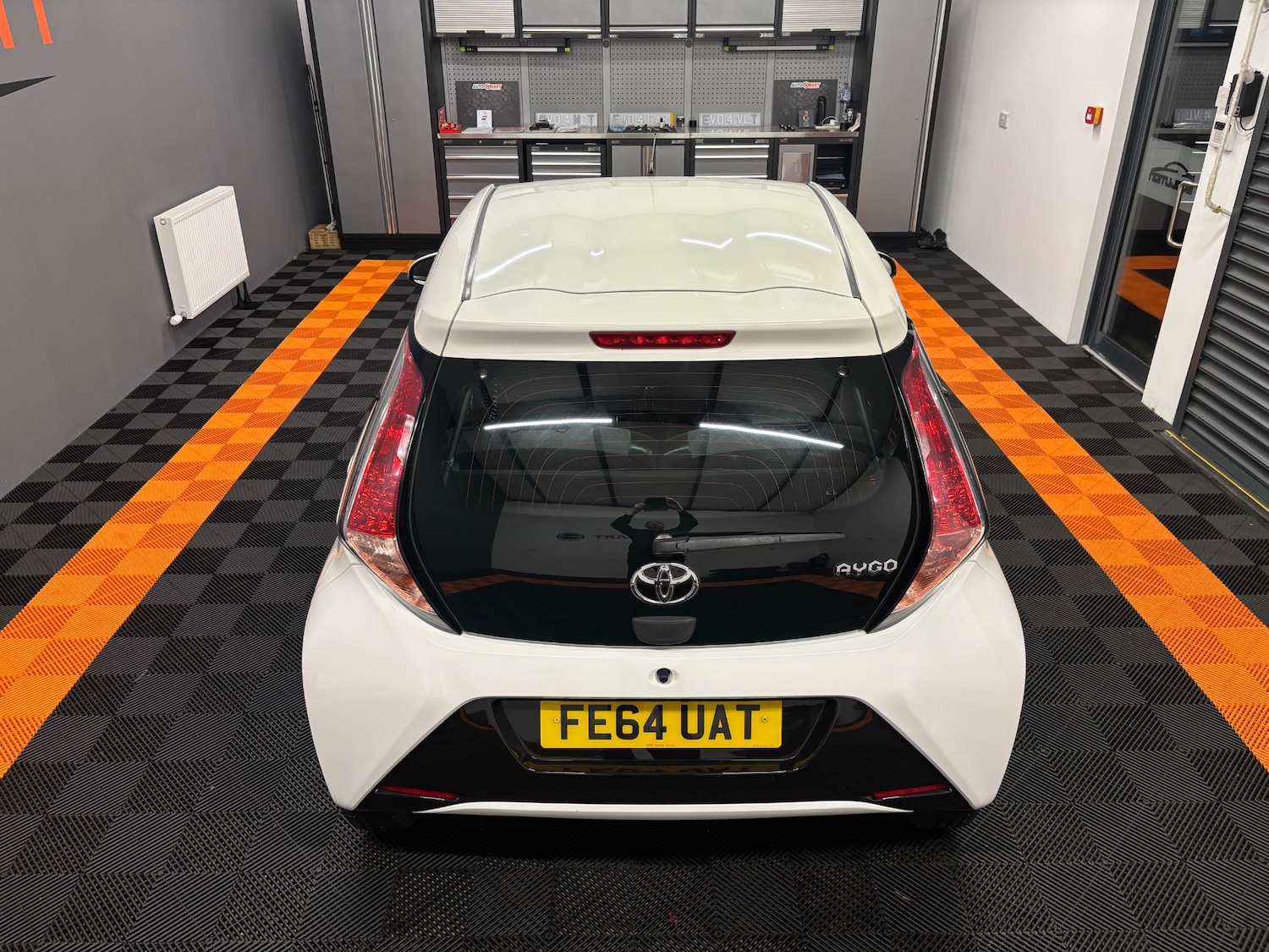 Used Toyota AYGO 2014 for sale - 76198775: Photo 31