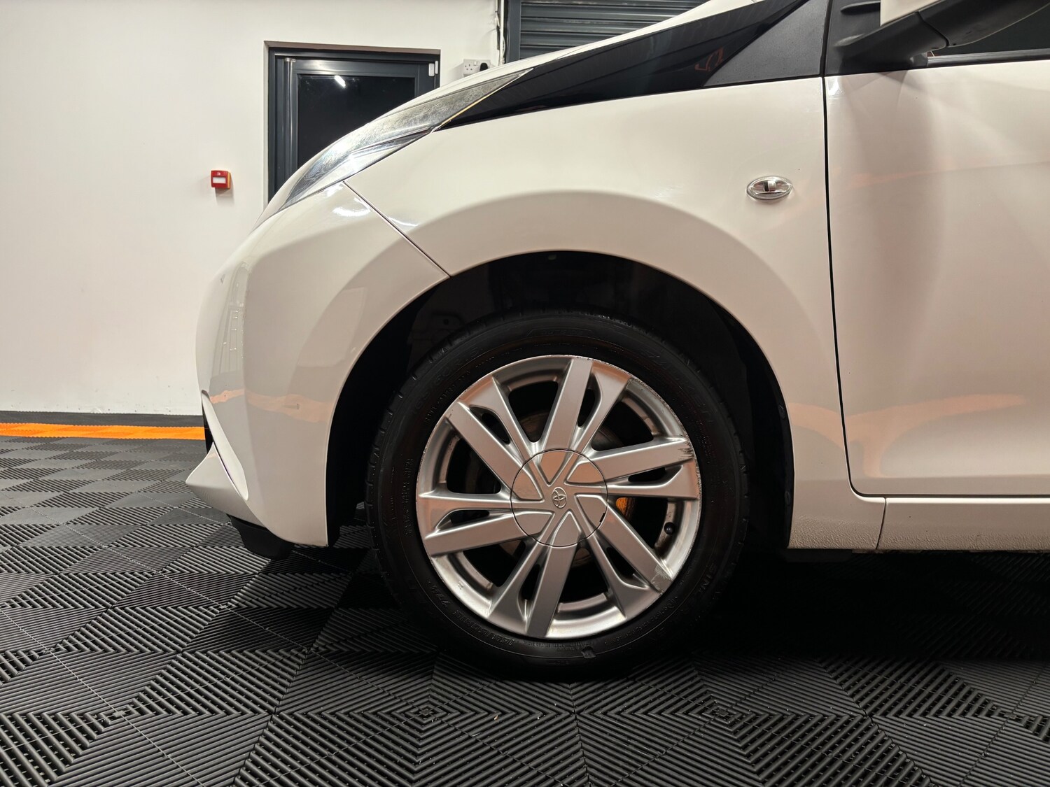 Used Toyota AYGO 2014 for sale - 76198775: Photo 36