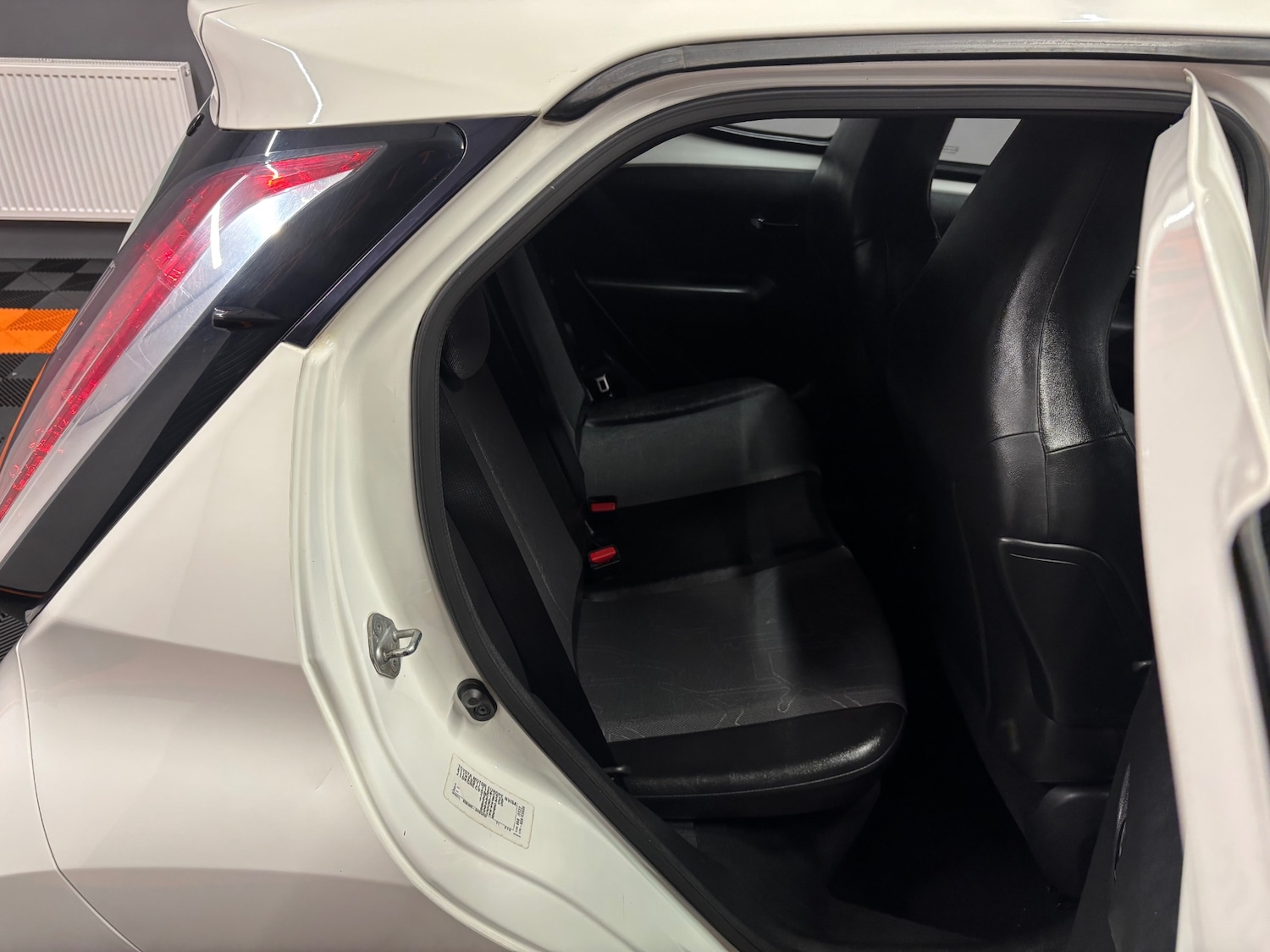 Used Toyota AYGO 2014 for sale - 76198775: Photo 61