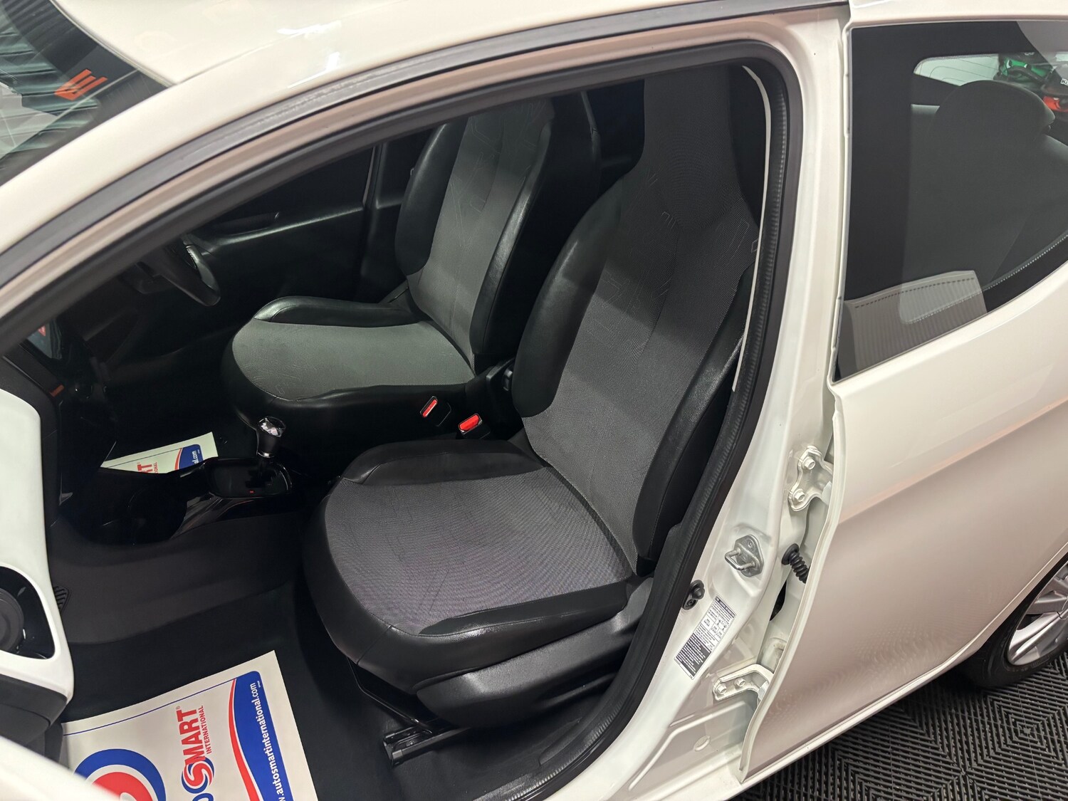 Used Toyota AYGO 2014 for sale - 76198775: Photo 66