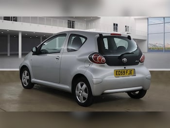 Used Toyota AYGO 2009 for sale - 76268193: Photo
