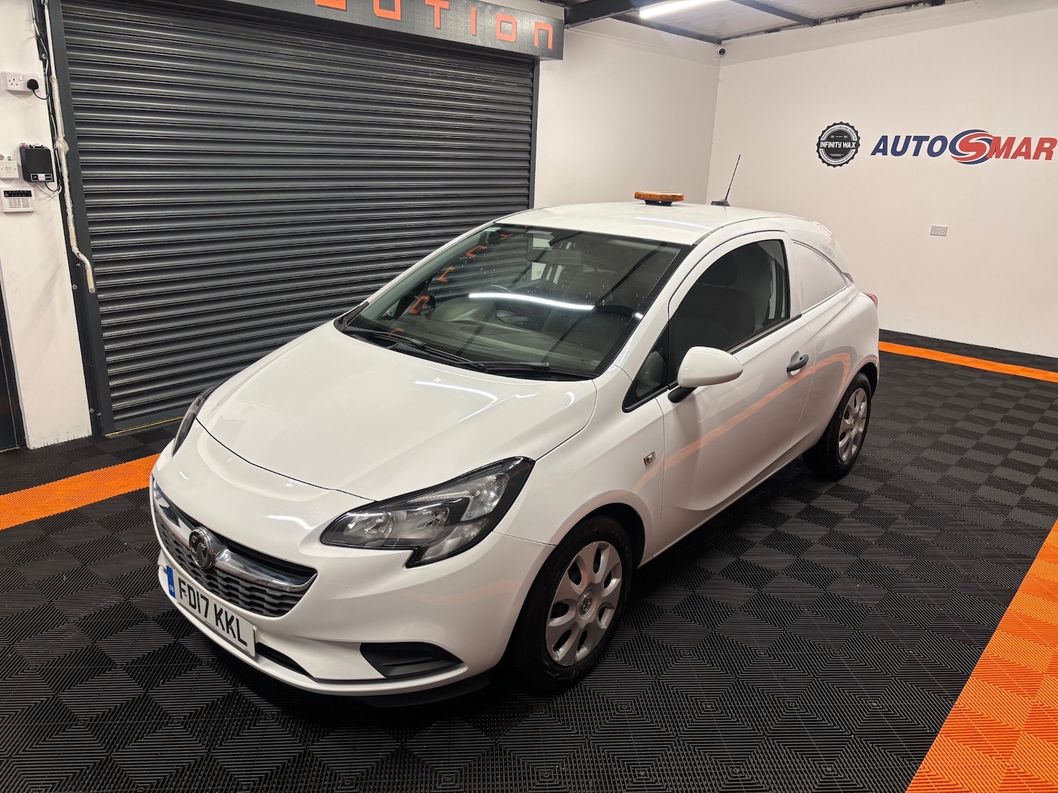 Used Vauxhall Corsa 2017 for sale - 76948568: Photo 12