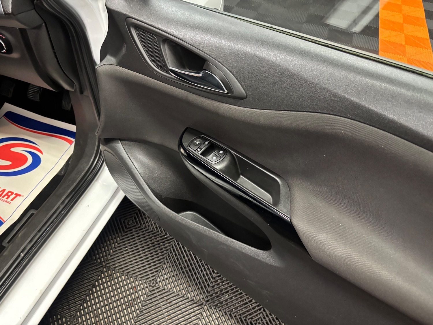 Used Vauxhall Corsa 2017 for sale - 76948568: Photo 32