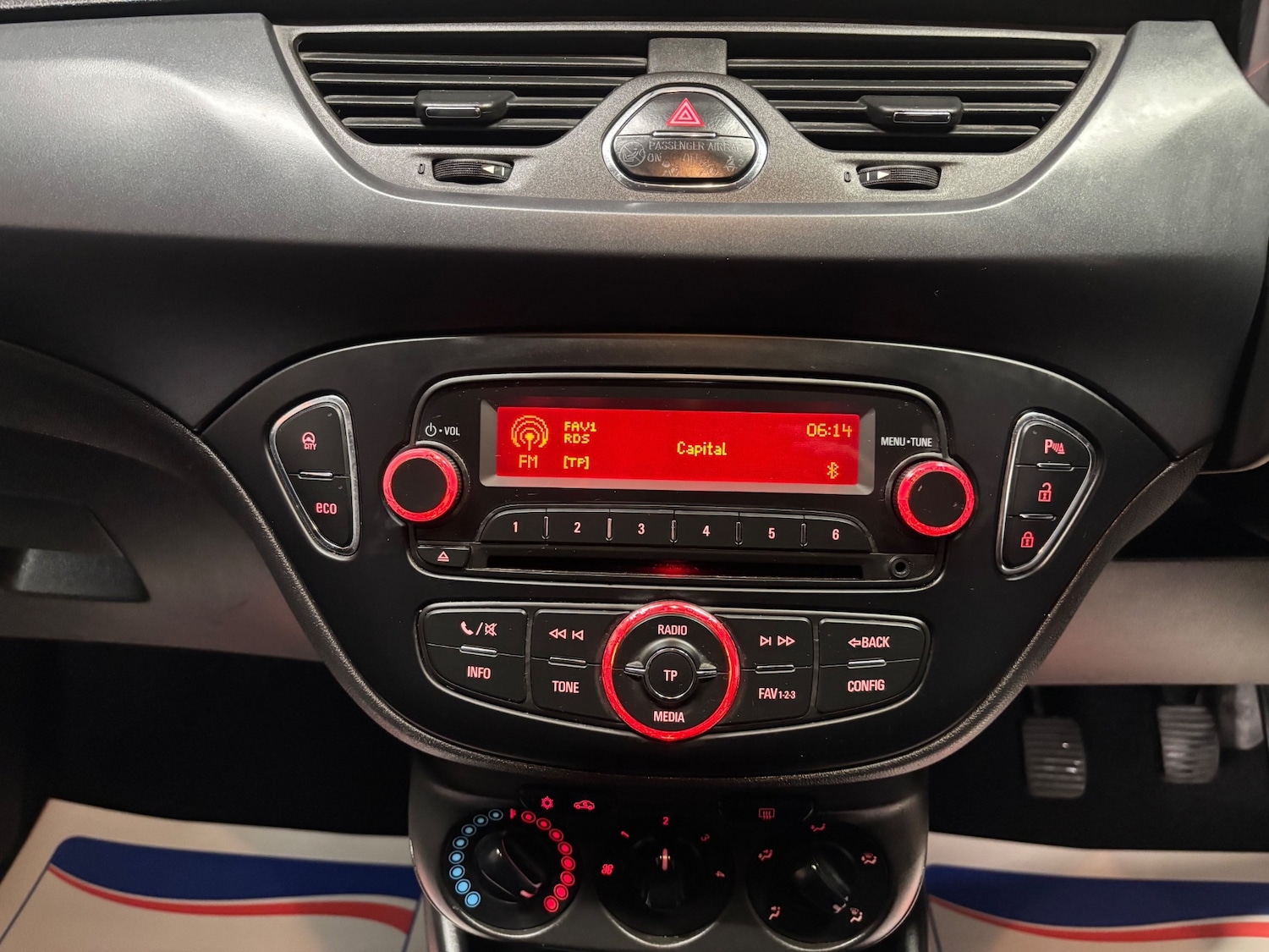 Used Vauxhall Corsa 2017 for sale - 76948568: Photo 37