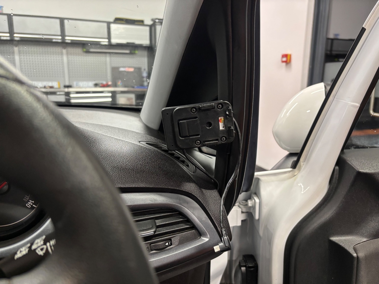 Used Vauxhall Corsa 2017 for sale - 76948568: Photo 42