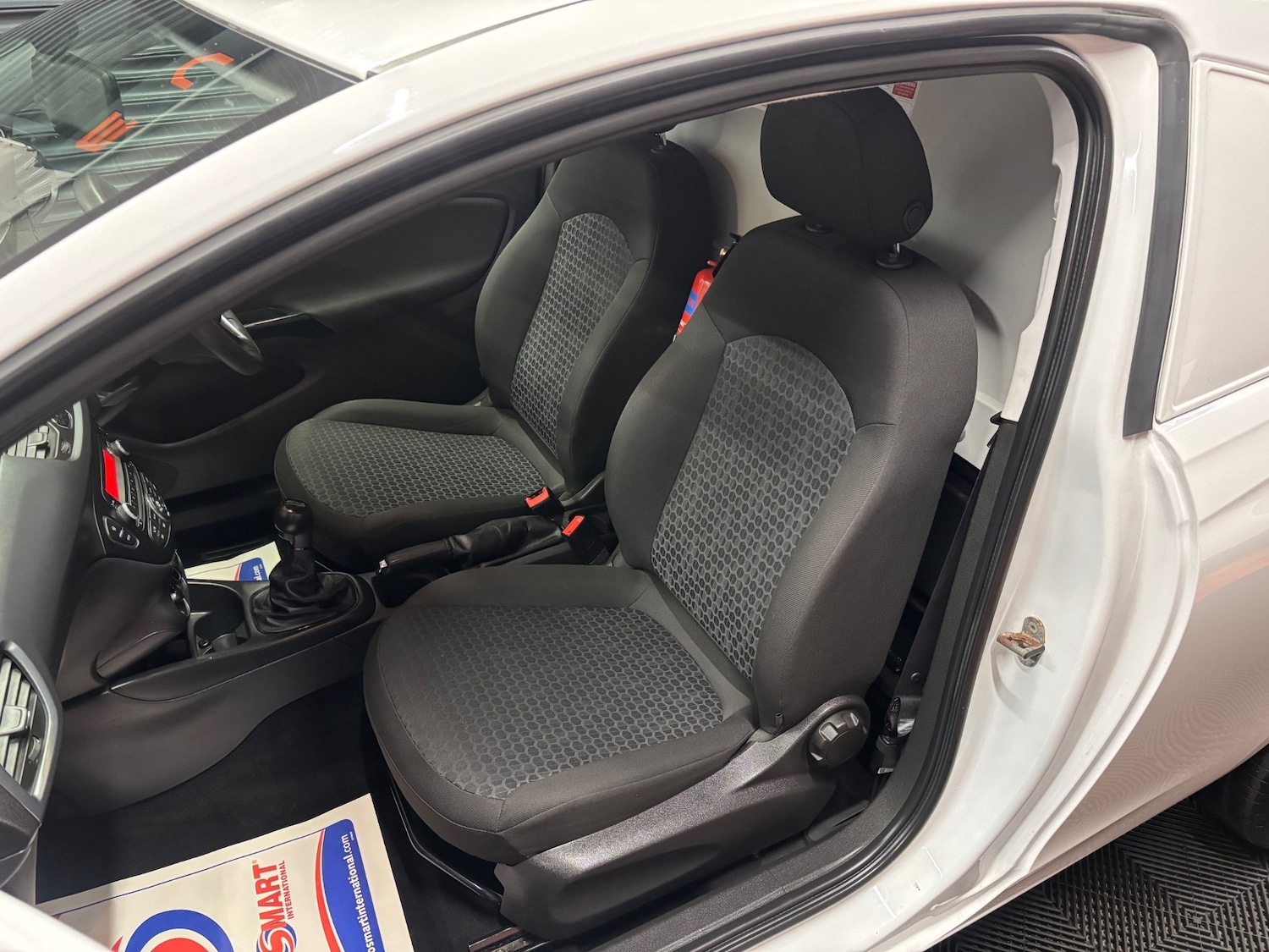 Used Vauxhall Corsa 2017 for sale - 76948568: Photo 48