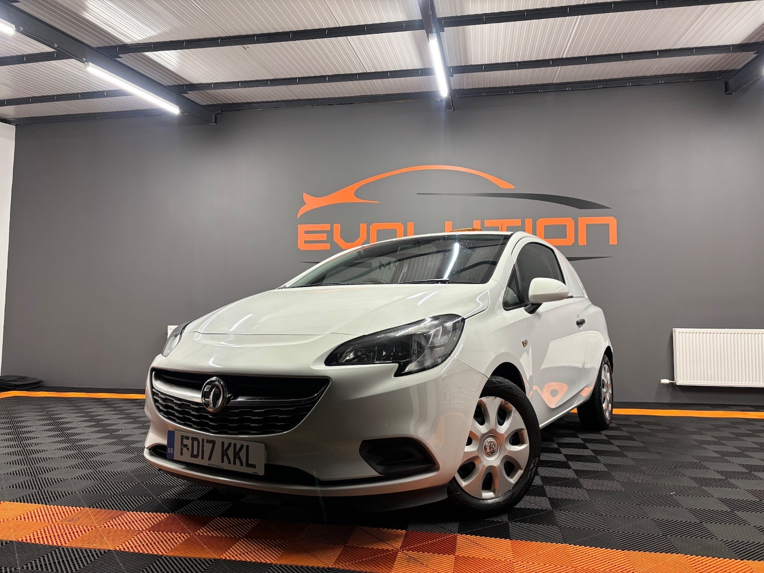 Used Vauxhall Corsa 2017 for sale - 76948568: Photo 7