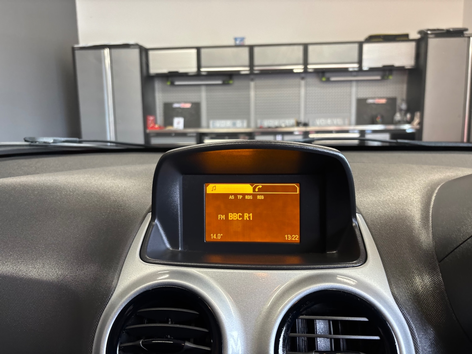 Used Vauxhall Corsa 2011 for sale - 76000496: Photo 41