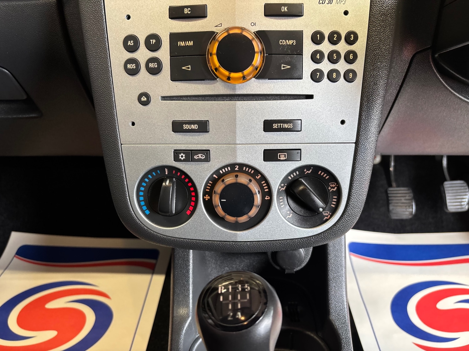 Used Vauxhall Corsa 2011 for sale - 76000496: Photo 43